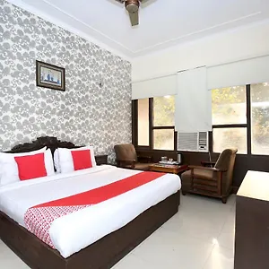 Paradise Hotel Chandigarh