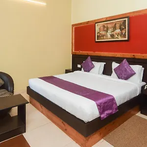 Varuna Hotel Varanasi